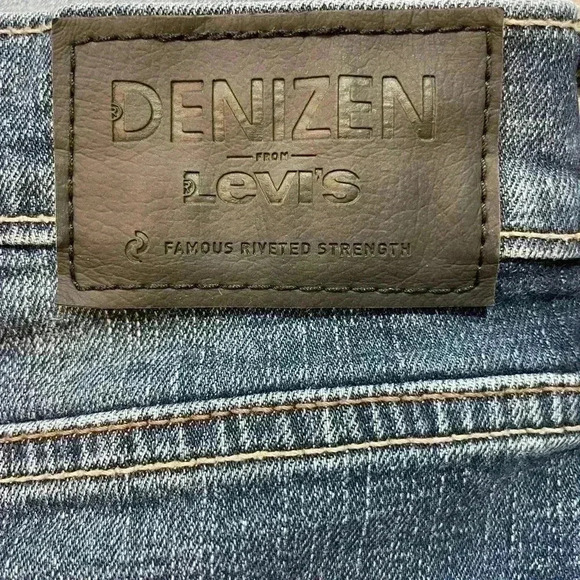 DENIZEN from Levi's 208 Faded Blue Regular Fit Tapered Leg Denim Jeans - Picture 6 of 9